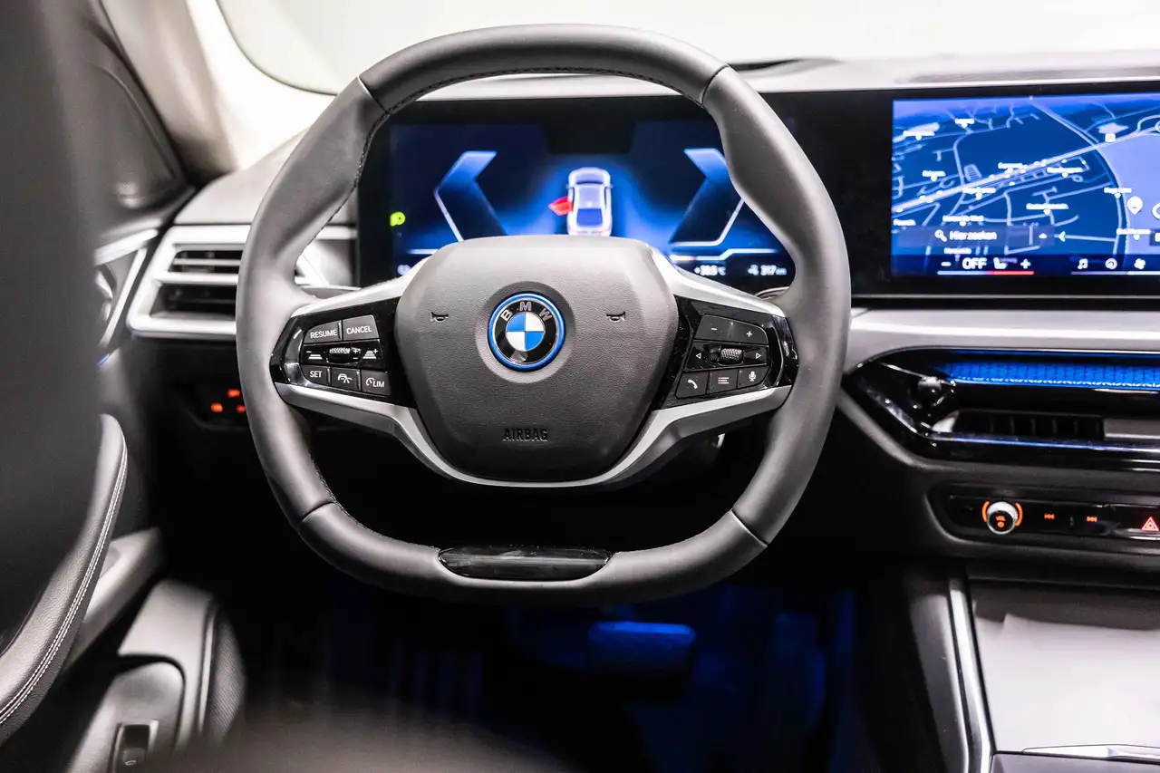 BMW i4 2026 — фото 15