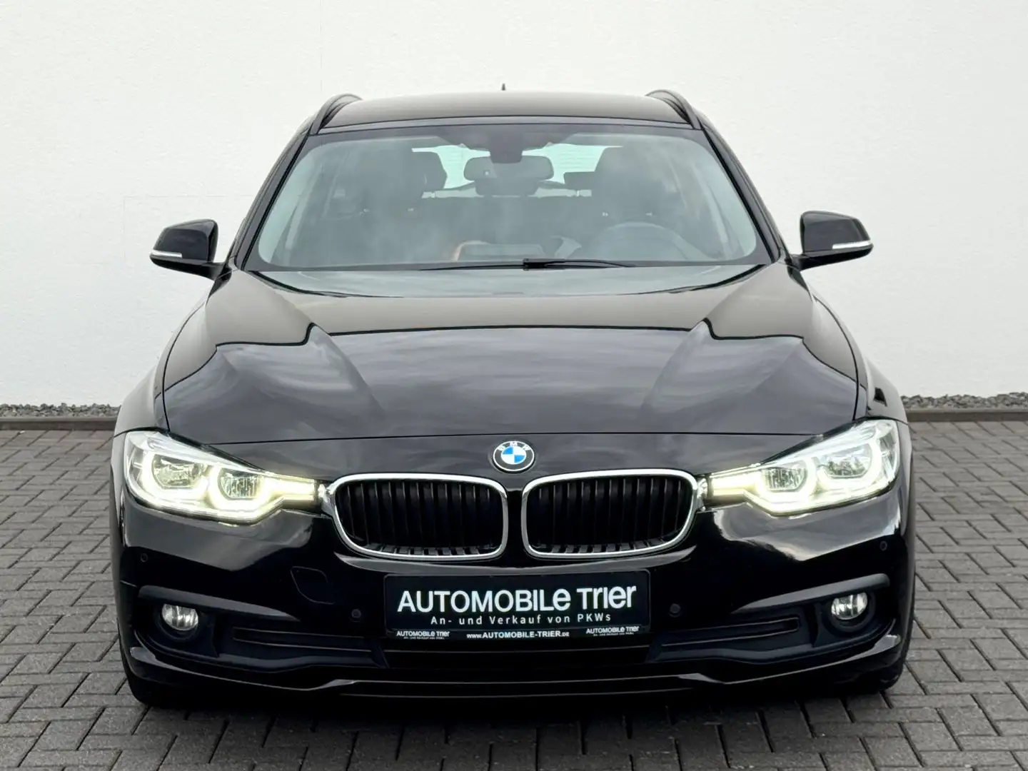 BMW 320 d Touring /NAVI/LED/AHK/PDC/GARANTIE/ - 2