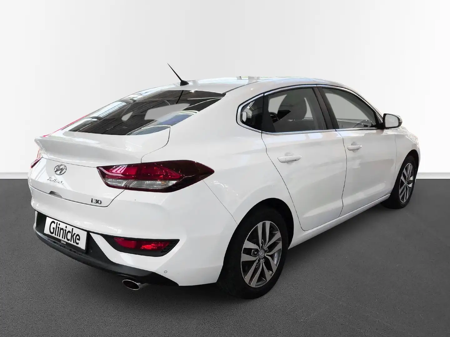 Hyundai i30 I30 Fastback 1.6 CRDi Style Wit - 2