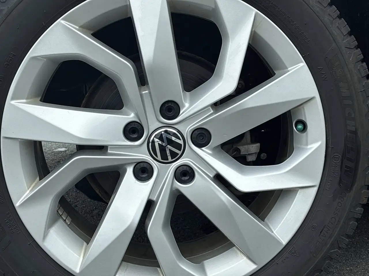 Volkswagen Taos снимка Volkswagen Taos