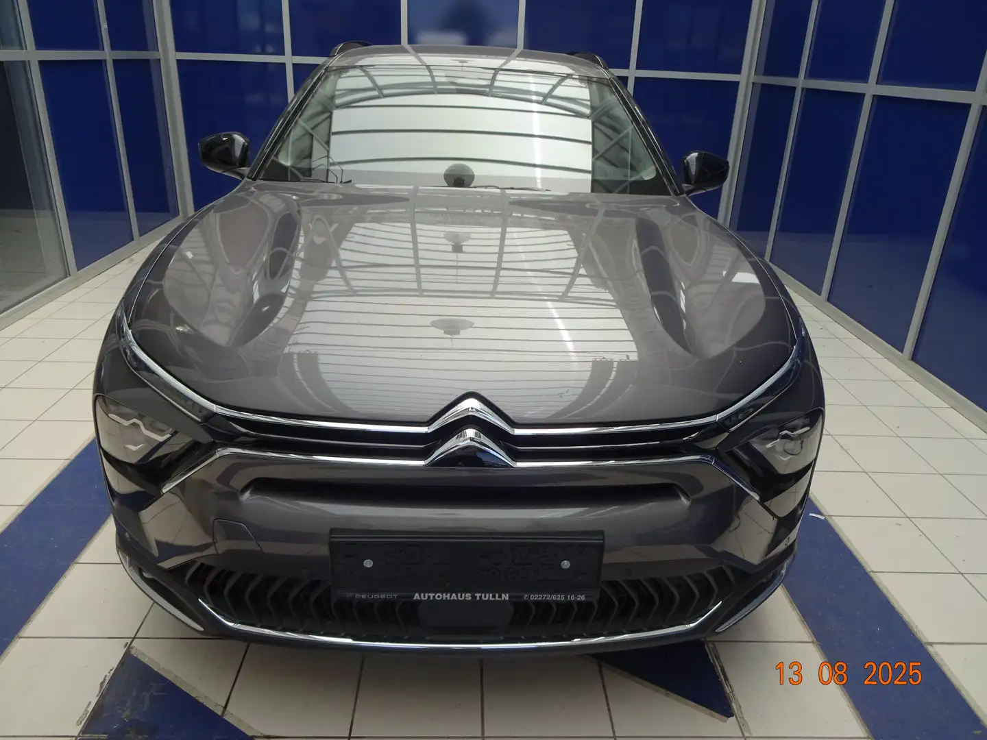 Citroen C5 X Shine Hybrid 225 e-EAT8 Grau - 1