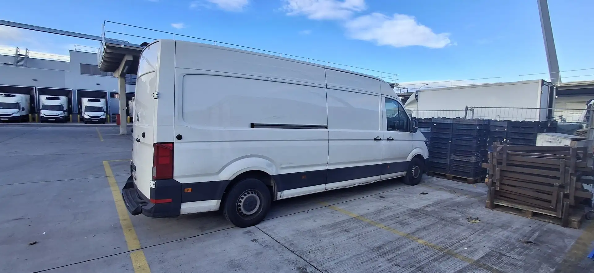 Volkswagen Crafter L4 H3 TDI Weiß - 2