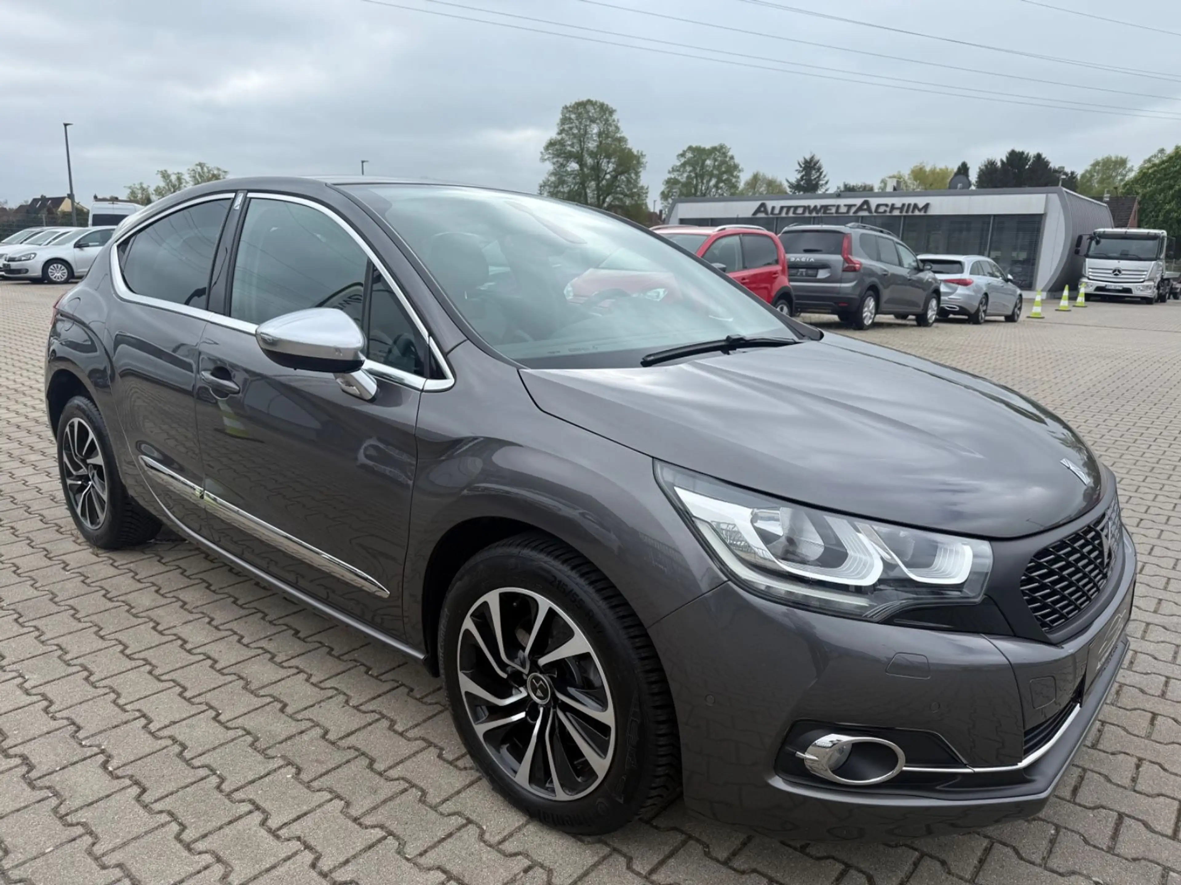 DS Automobiles DS 4 DS 4 Basis — photo 6