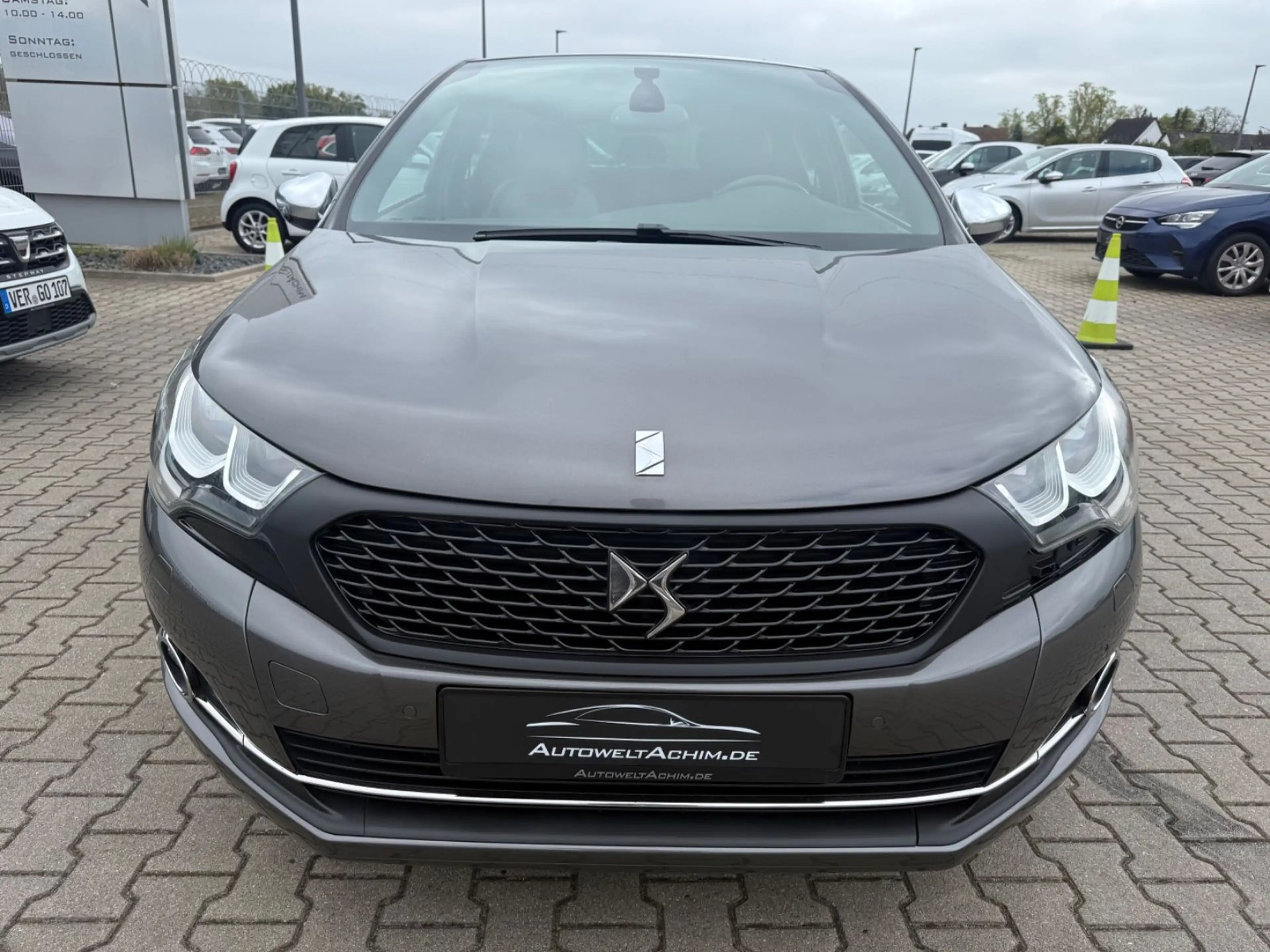 DS Automobiles DS 4 DS 4 Basis — photo 4