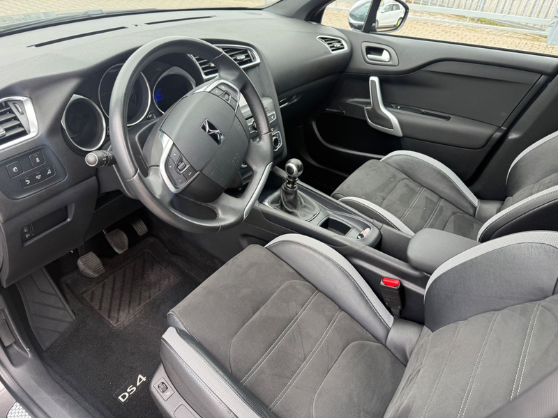 DS Automobiles DS 4 DS 4 Basis — photo 15