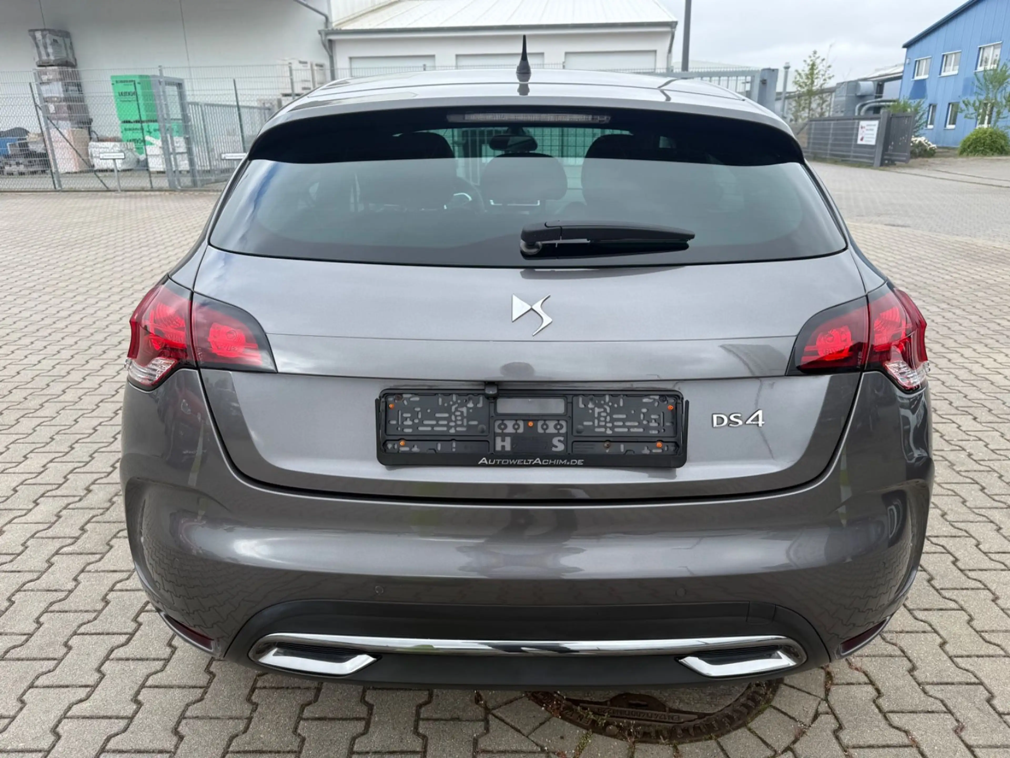 DS Automobiles DS 4 DS 4 Basis — photo 10