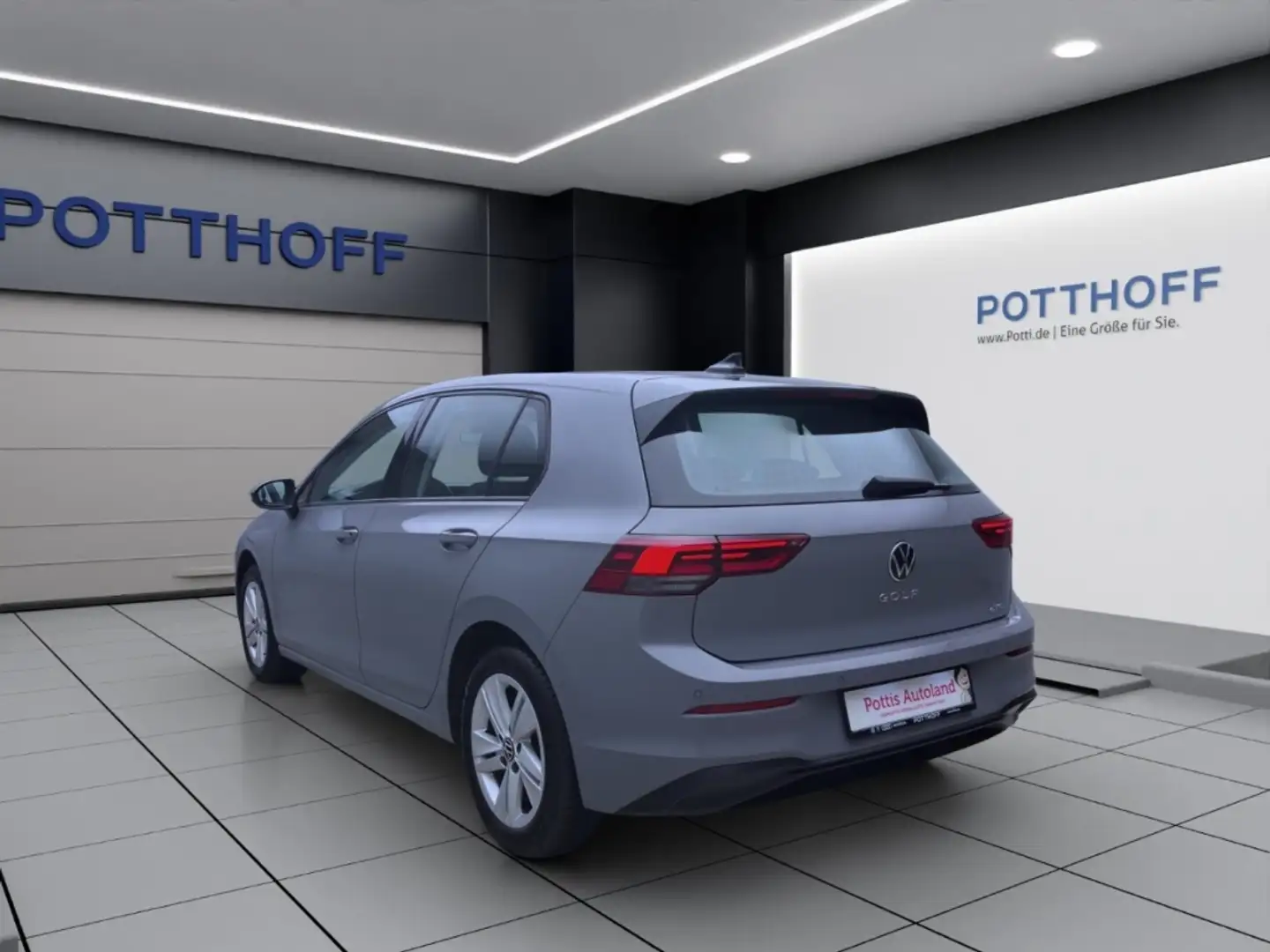 Volkswagen Golf 1.5 eTSI DSG LIFE NAVI PDC KAMERA ACC Grau - 2
