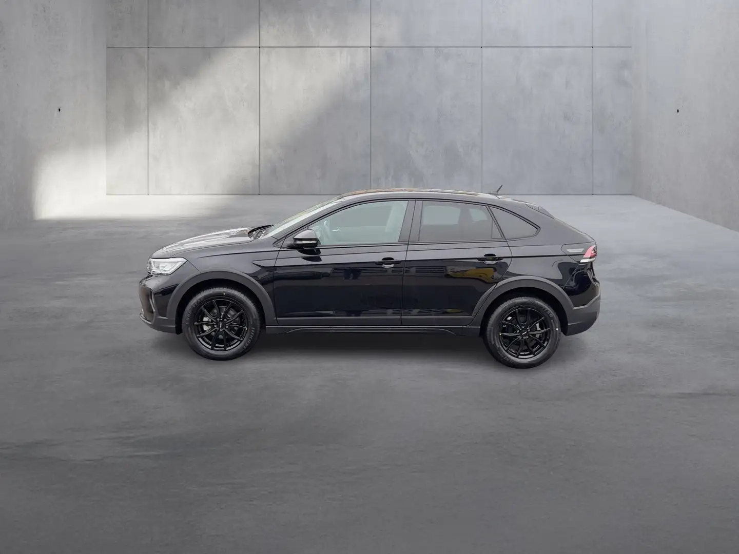 Volkswagen Taigo 4Me TSI Schwarz - 2