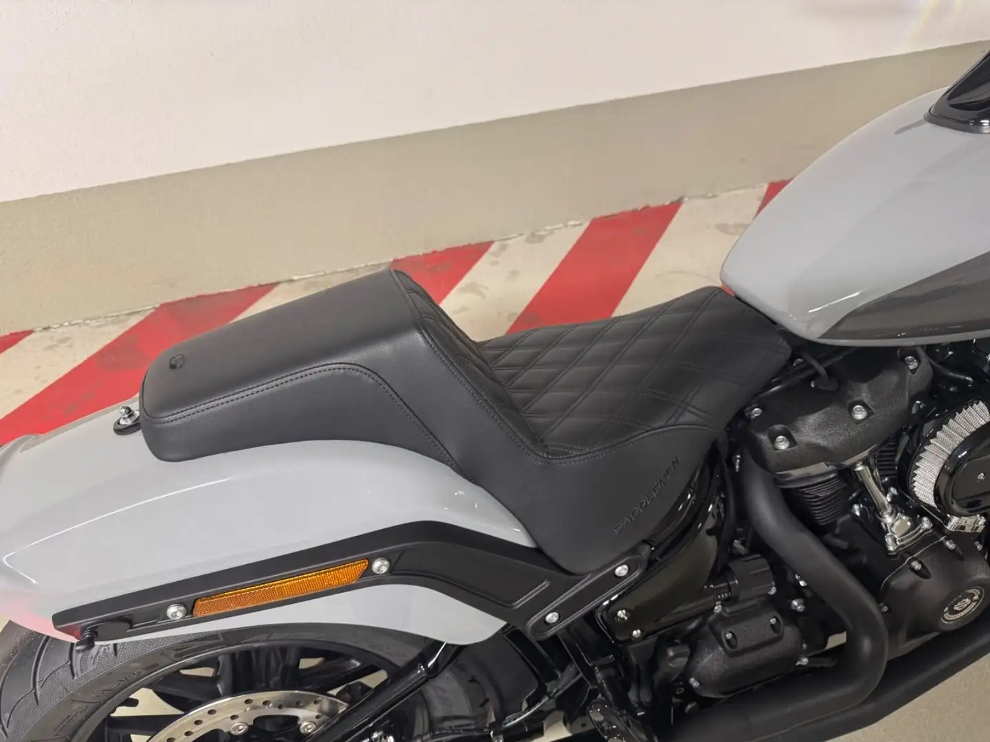 Harley-Davidson Fat Bob Negru - 2