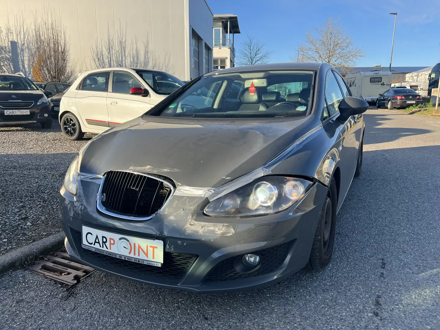 SEAT Leon *1,8TSFi Automatik*Euro5*Leder*Klima*XENON*Navi* Grau - 2