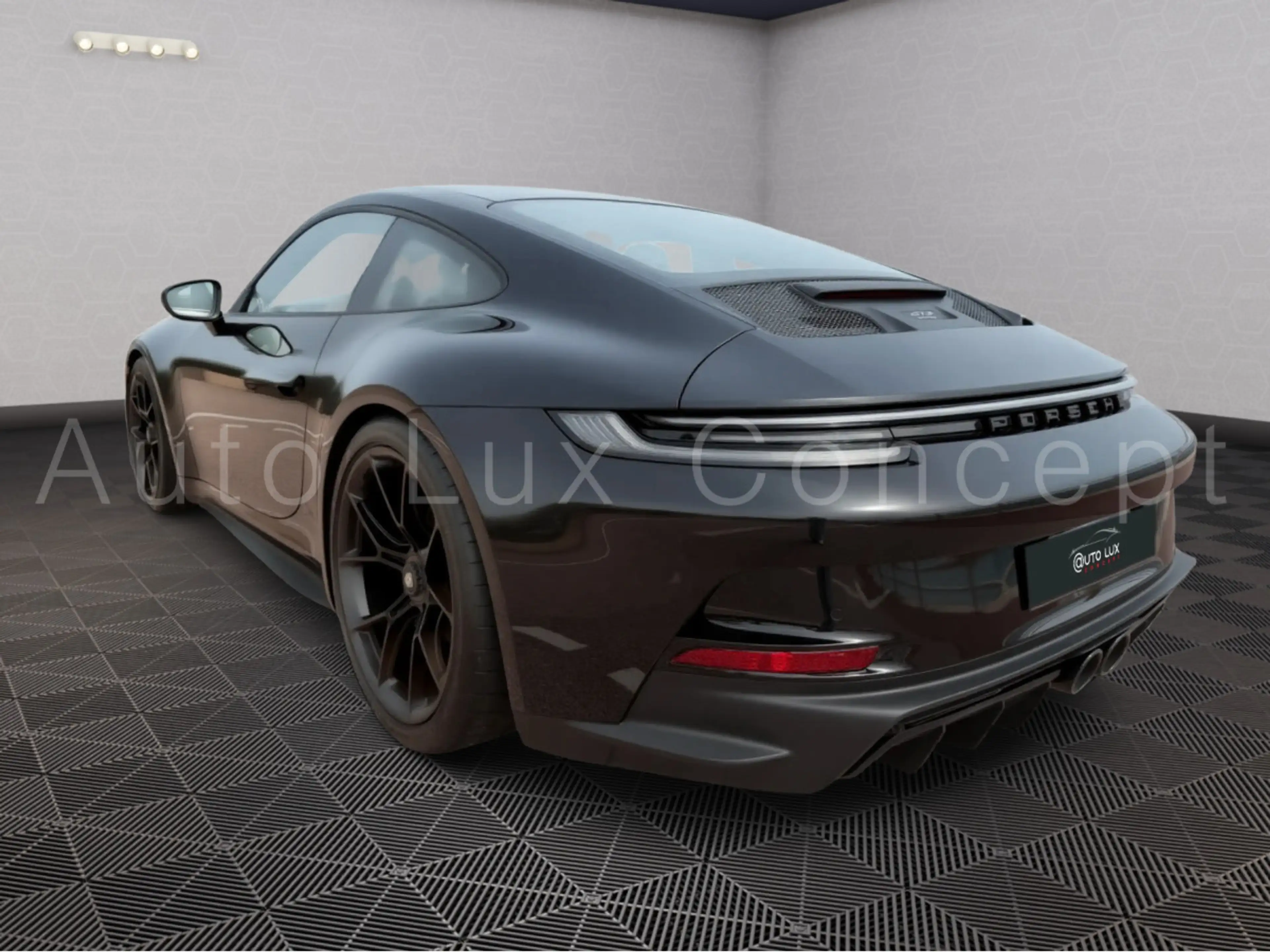 Porsche 992 911 GT3 Touring-Paket/Schaltgetriebe/18Wege/Carbon — photo 6