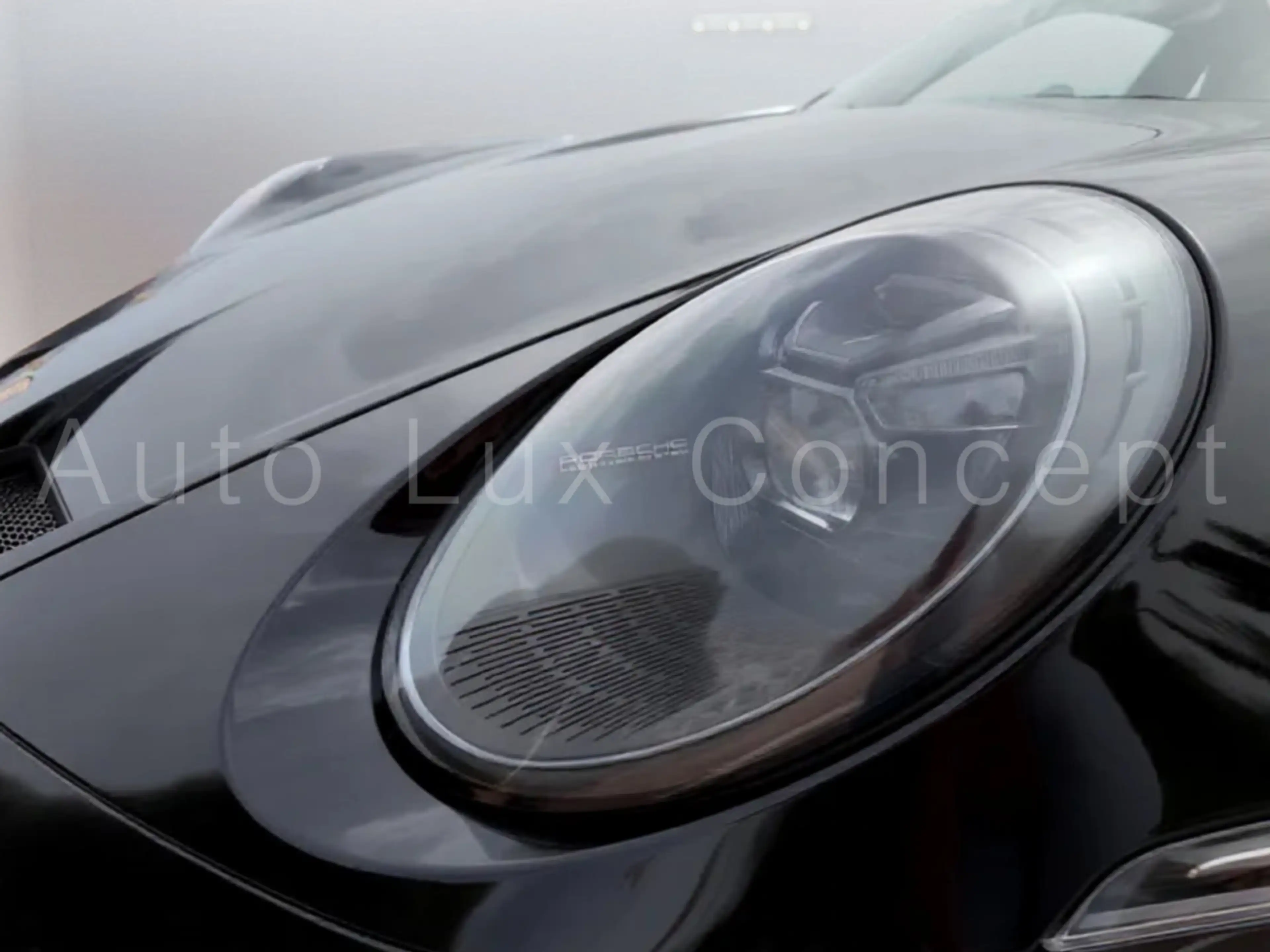 Porsche 992 911 GT3 Touring-Paket/Schaltgetriebe/18Wege/Carbon — photo 12