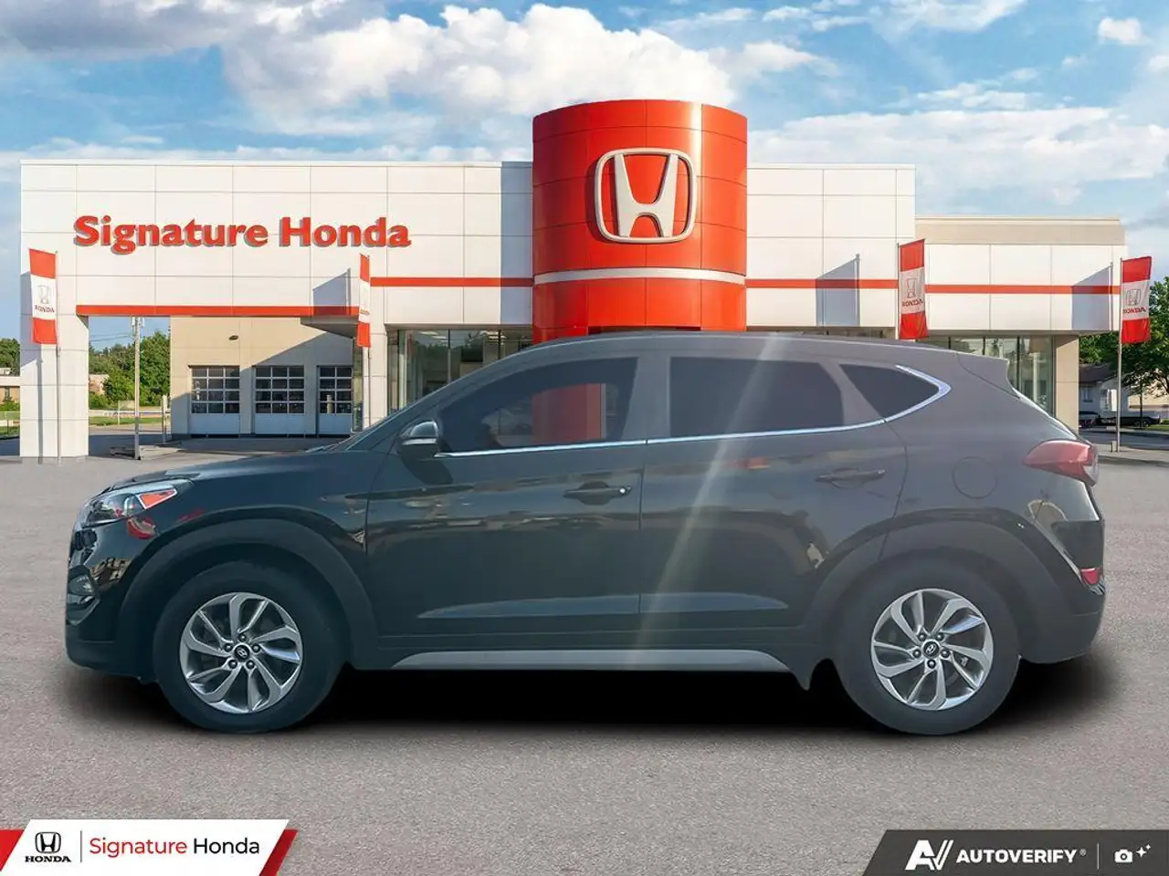 Hyundai TUCSON снимка Hyundai TUCSON