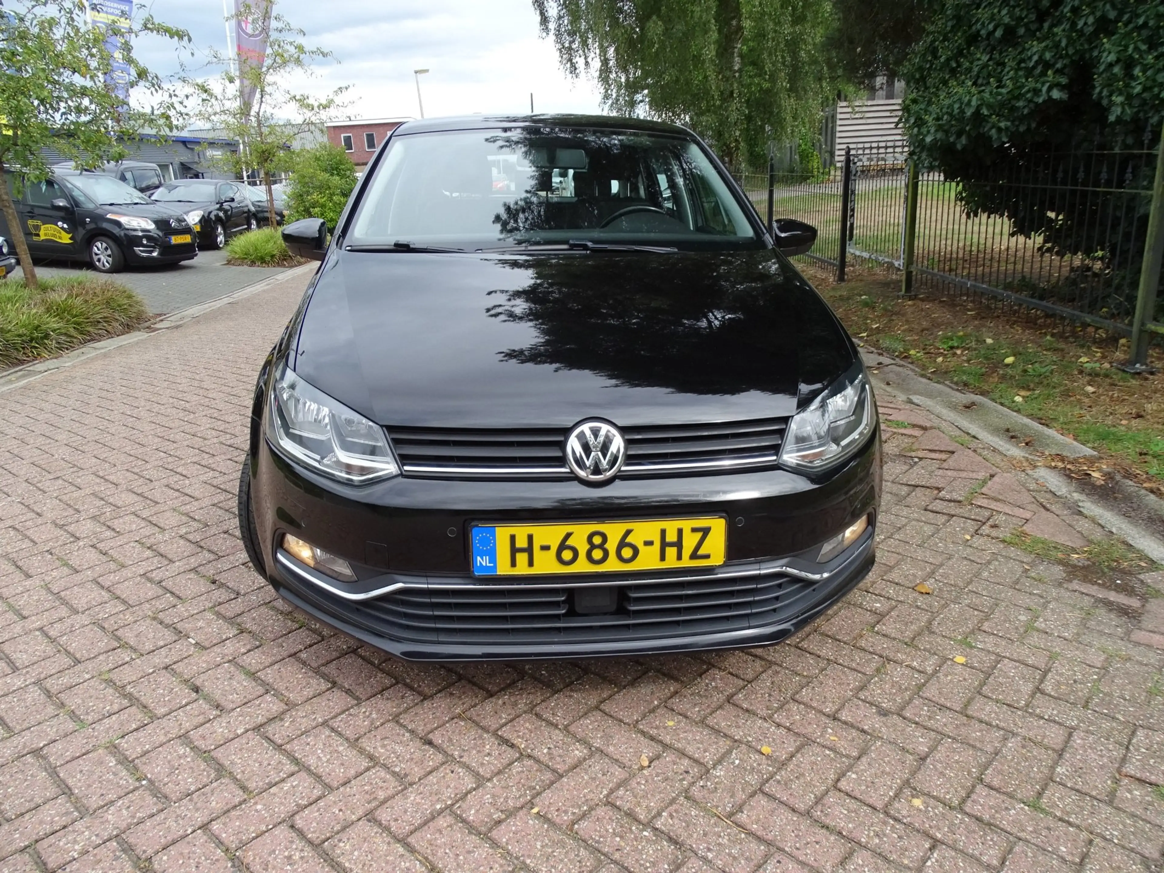 Volkswagen Polo 1.2 TSI Highline — photo 2