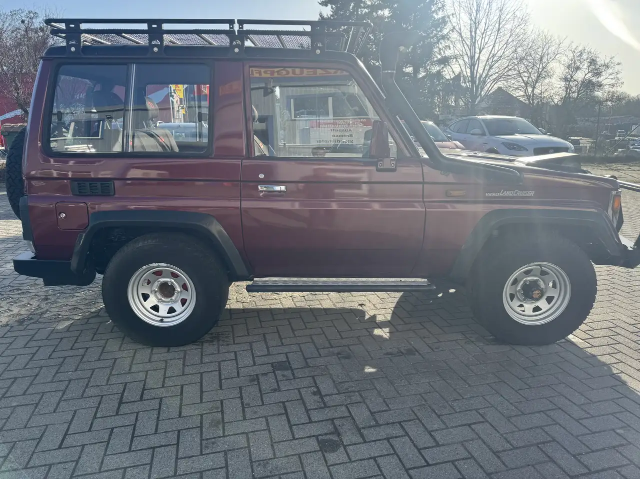 Toyota Land Cruiser Turbo LJ 70, foto 2