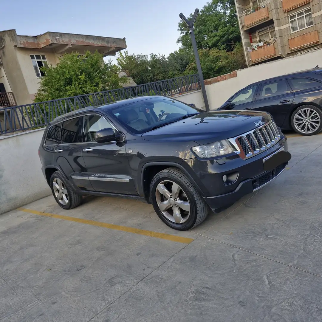 Jeep Grand Cherokee 3.0 V6 CRD Overland - 2