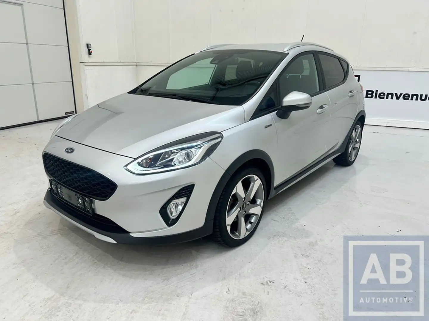 Ford Fiesta * Active - Benzine - Garantie * Argent - 1
