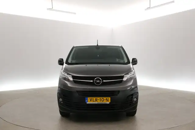 Opel Vivaro view 7