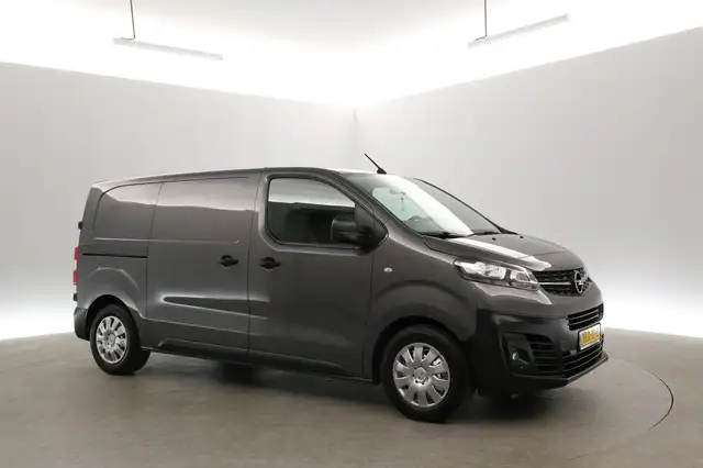 Opel Vivaro view 6