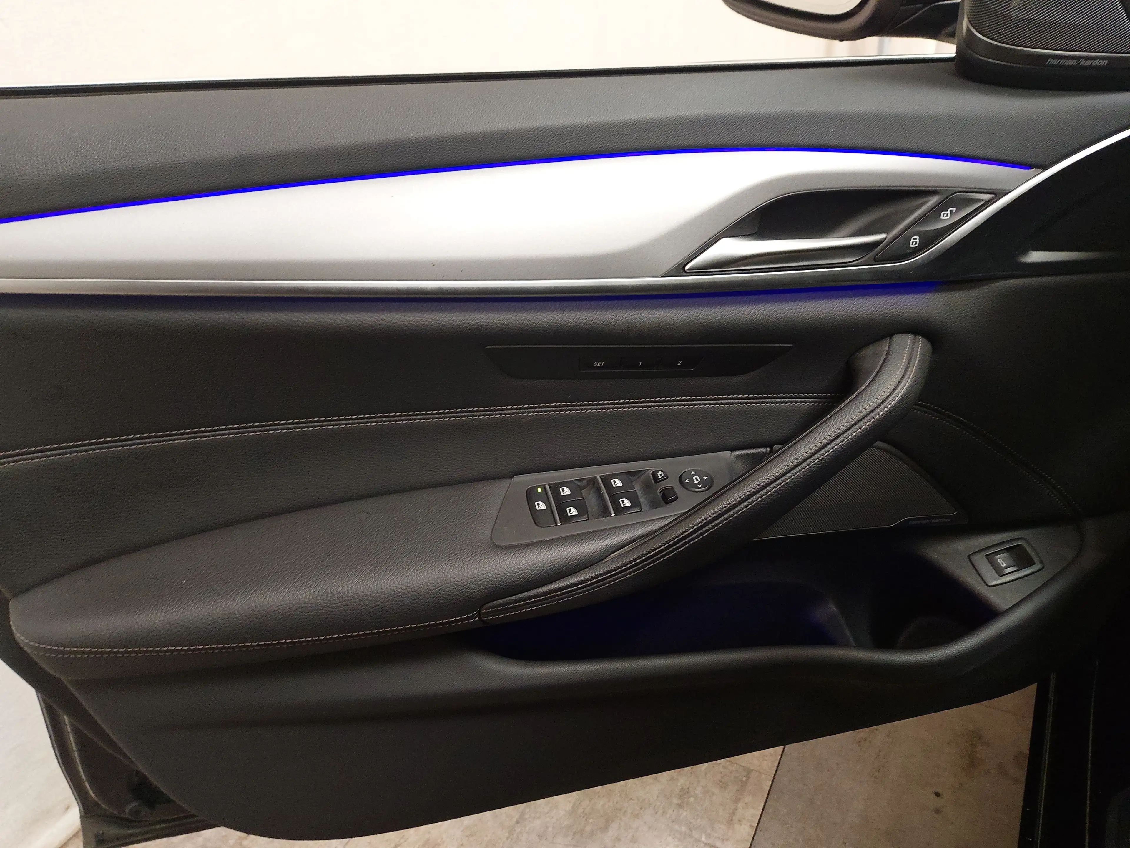 BMW 520 dA Touring Leder Navi Laser LC prof. KLIMAAUT LED RADIO SHZ PDC HUD KAMERA — photo 5