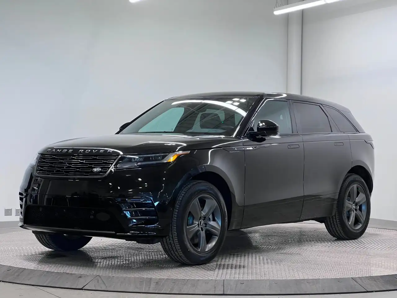 2026 Land Rover Range Rover Velar