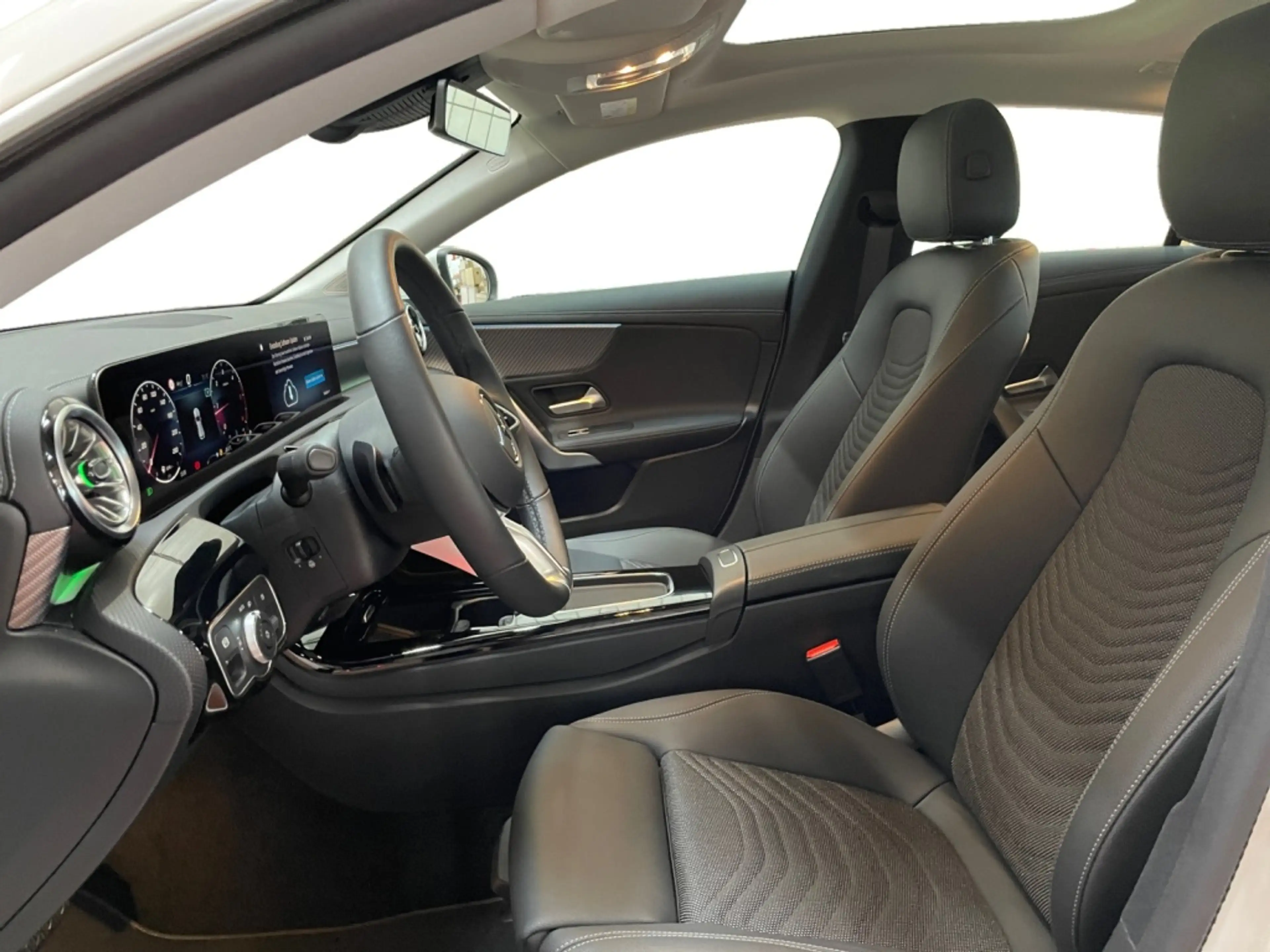 Mercedes-Benz CLA 220 d Shooting Brake Progressive MBUX+MBeam — photo 9