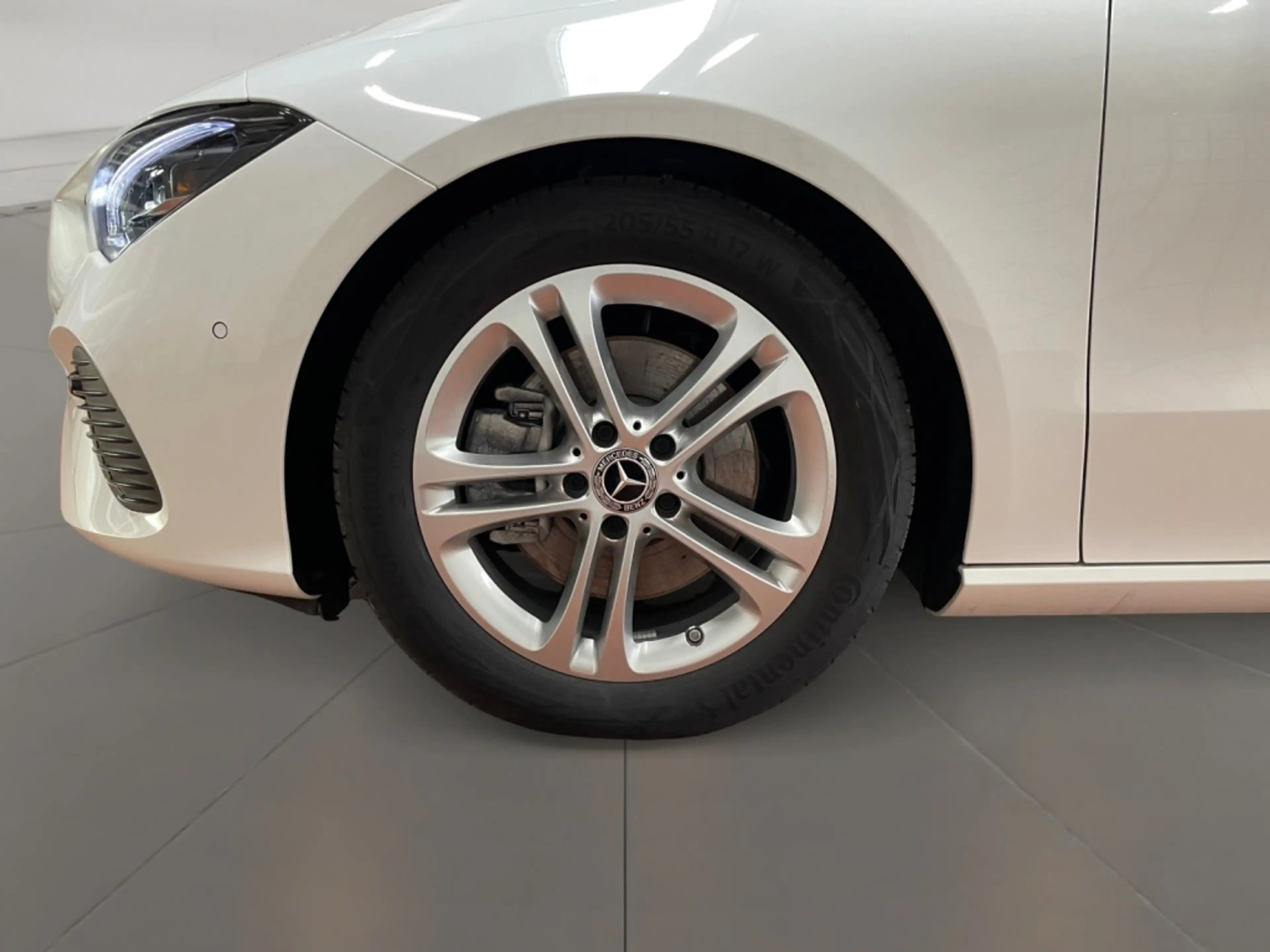 Mercedes-Benz CLA 220 d Shooting Brake Progressive MBUX+MBeam — photo 8