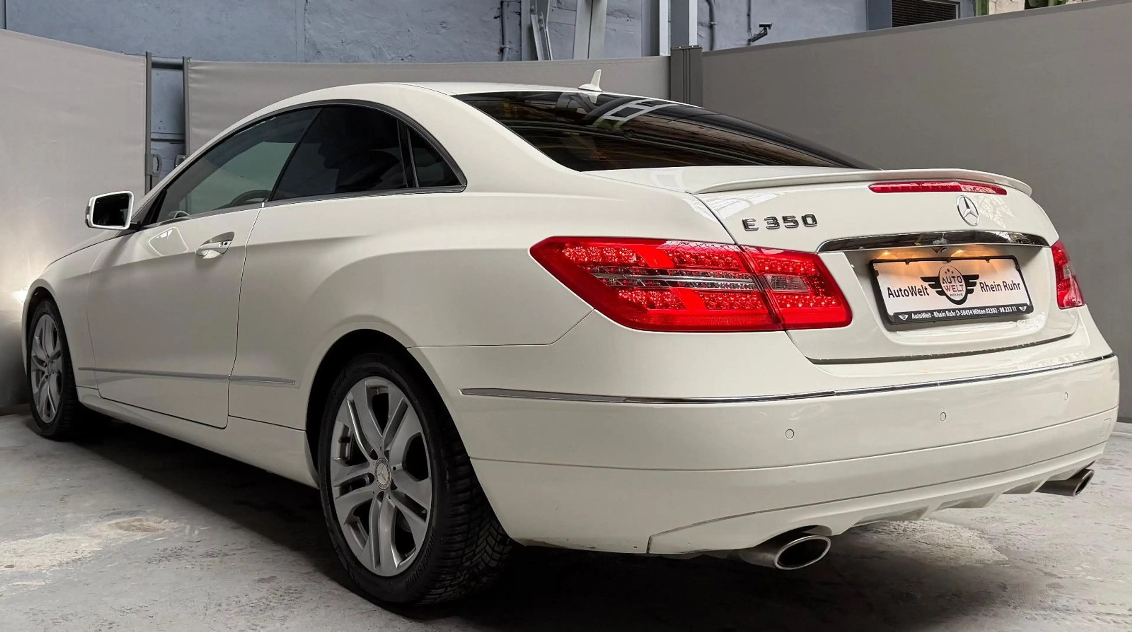 Mercedes-Benz E 350 Coupé Leder Bi-Xenon Keyless Go 42TKM — photo 10