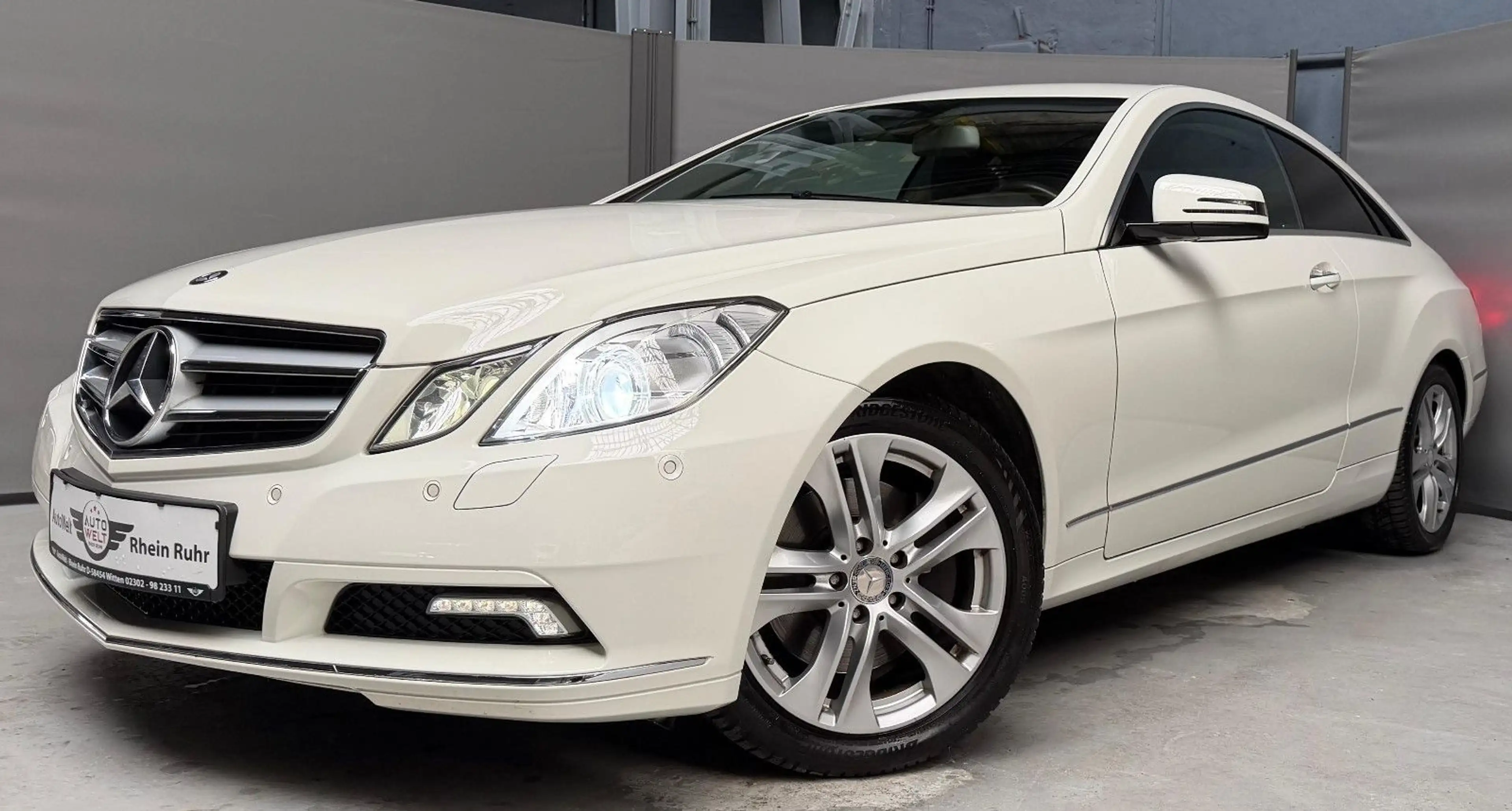 Mercedes-Benz E 350 Coupé Leder Bi-Xenon Keyless Go 42TKM — photo 5