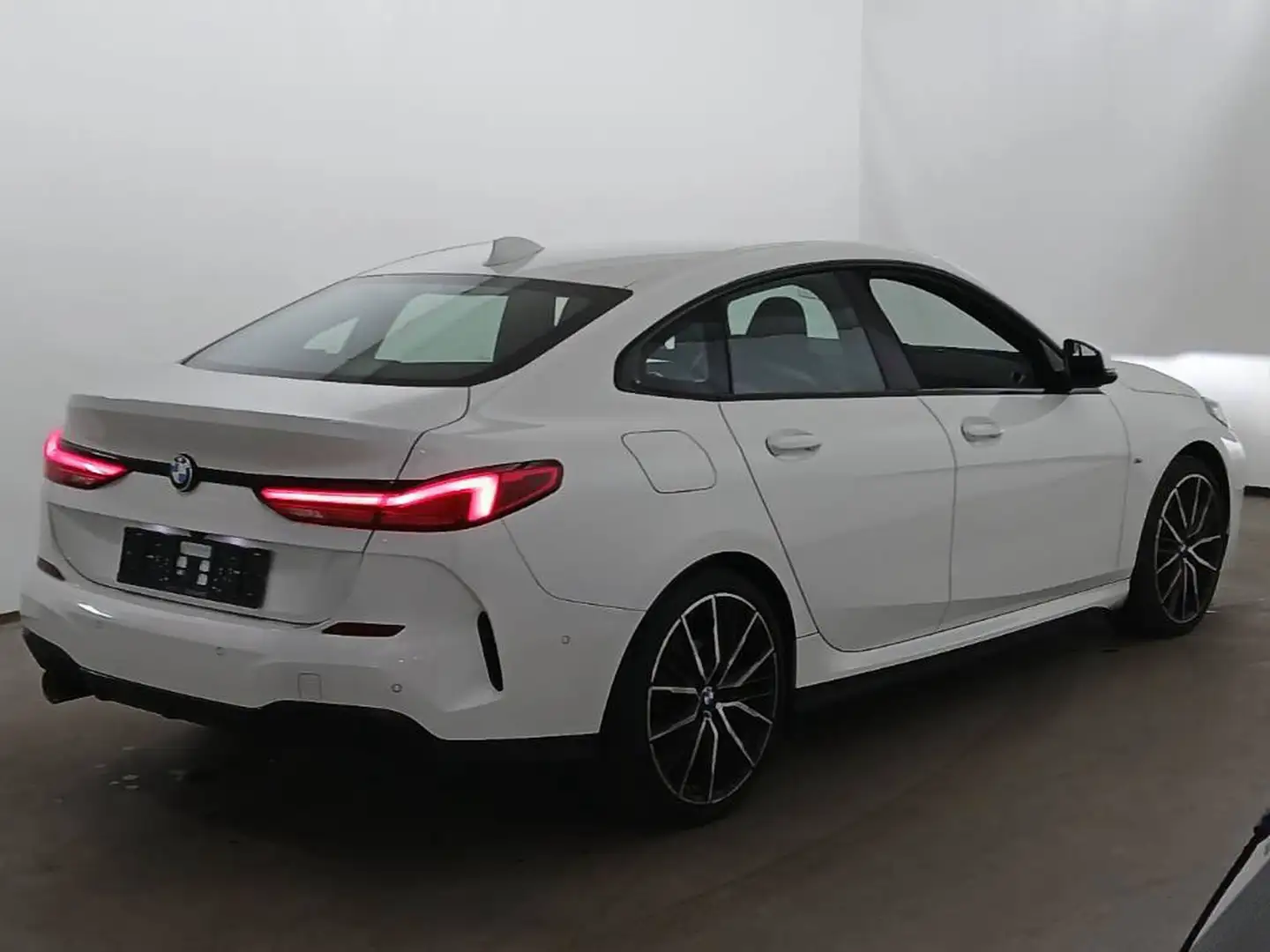 BMW 218 i Gran Coupe M Sport ACC/ADAPTLED/HUD/MMRY/H&K Weiß - 2