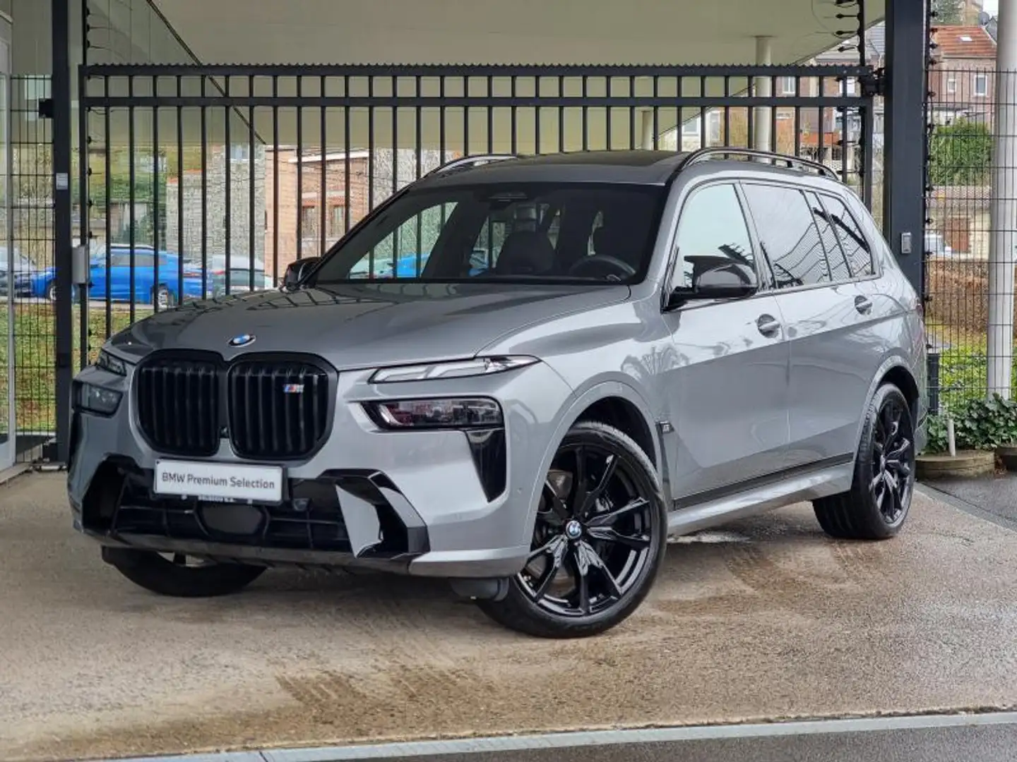 BMW X7 M M60i xDrive Grau - 1