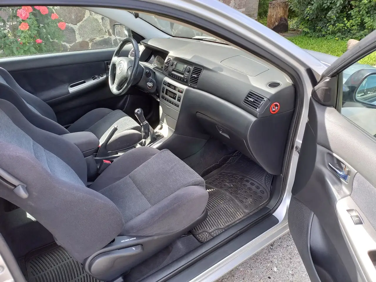 TOYOTA COROLLA - 1.6 110ch - 169 500KMS - VOLANT EN CUIR