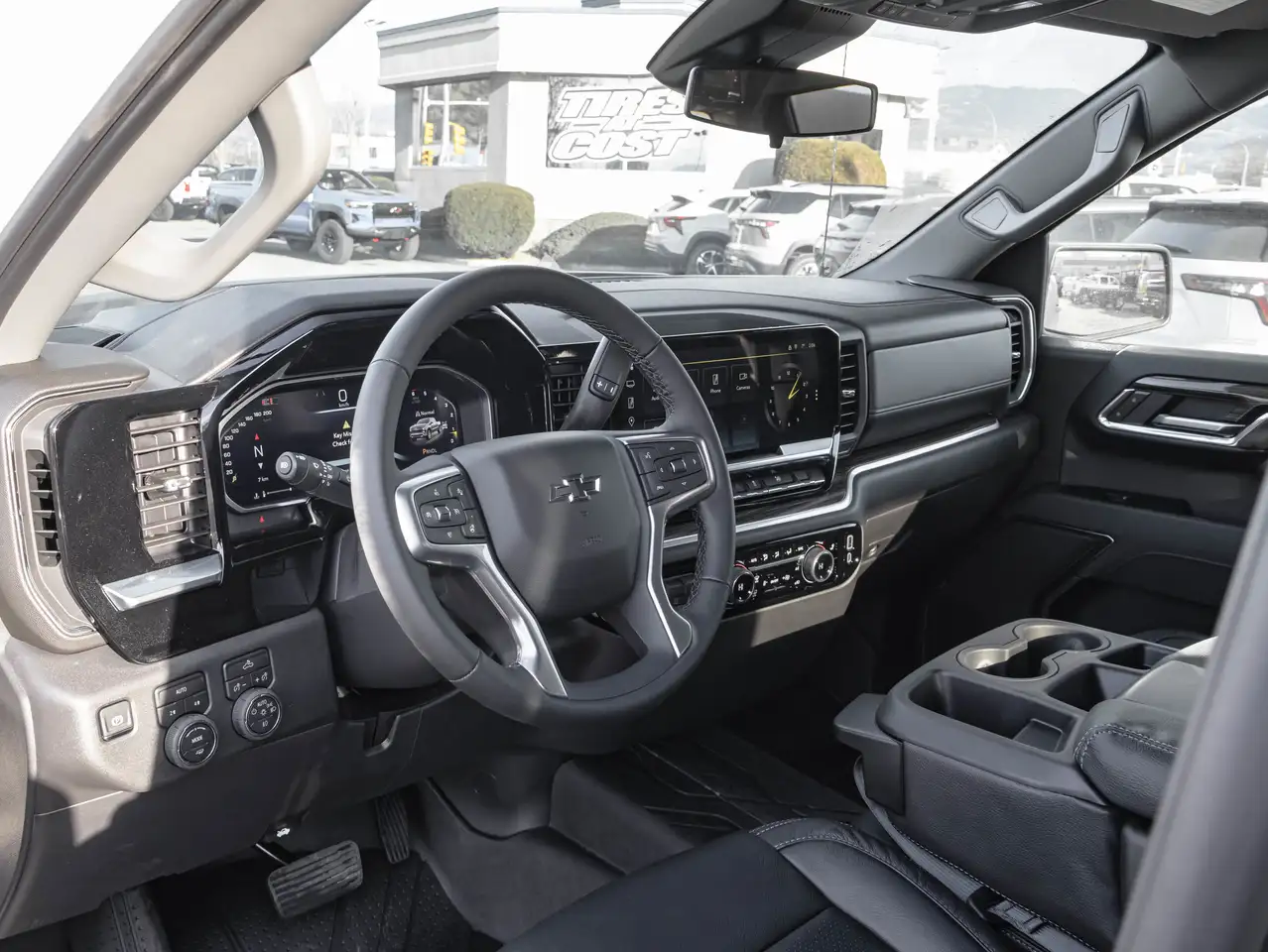 Chevrolet Silverado 1500 снимка Chevrolet Silverado 1500