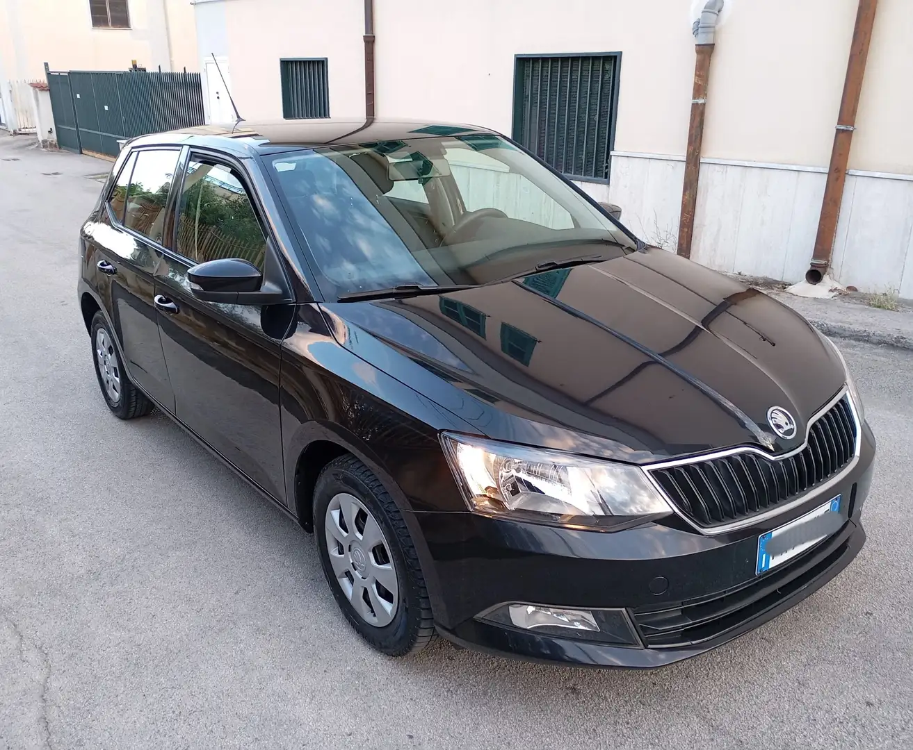Skoda Fabia 1.0 mpi Active 60cv possibilità impianto GPL - 1