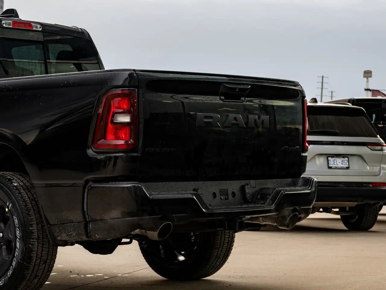 RAM 1500 снимка RAM 1500