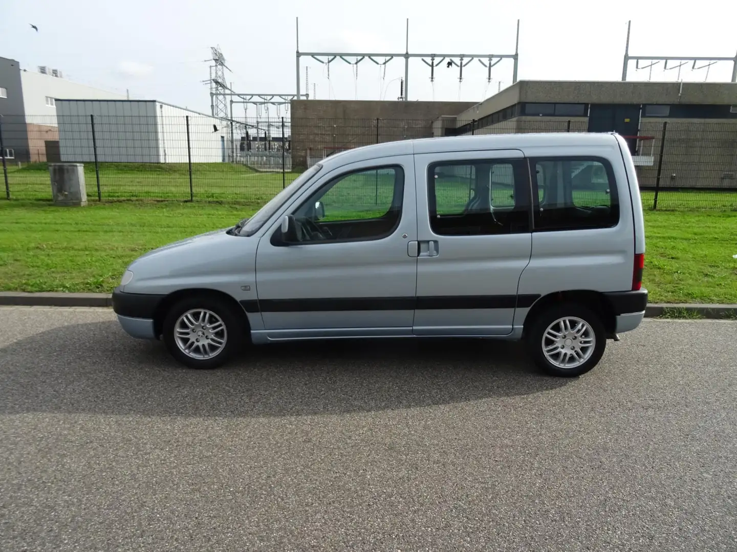 Peugeot Partner 1.6-16V X Combispace Rolstoelvervoer Grey - 2