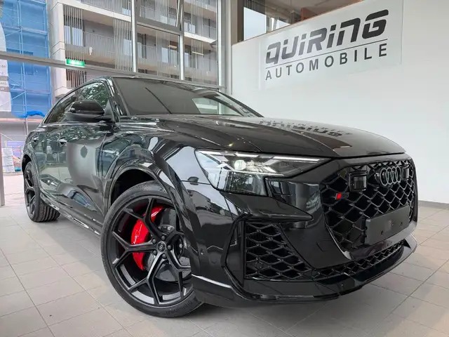 Audi RS Q8 PERF/Keramikbremse/305kmH/Designrot/HUD/23
