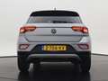 Volkswagen T-Roc 1.5 TSI 150 PK Life | Parkeerassistent | App Conne Zilver - thumbnail 7