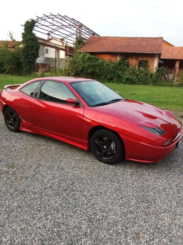 Fiat Coupe 2.0 16v turbo Plus, foto 1