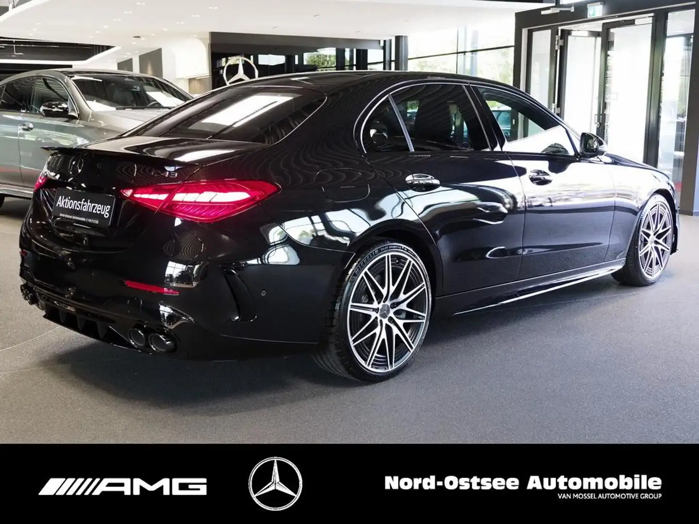 Mercedes-Benz C 43 AMG 4M NIGHT 20-ZOLL PREMIUM+ NAPPA Zwart - 2