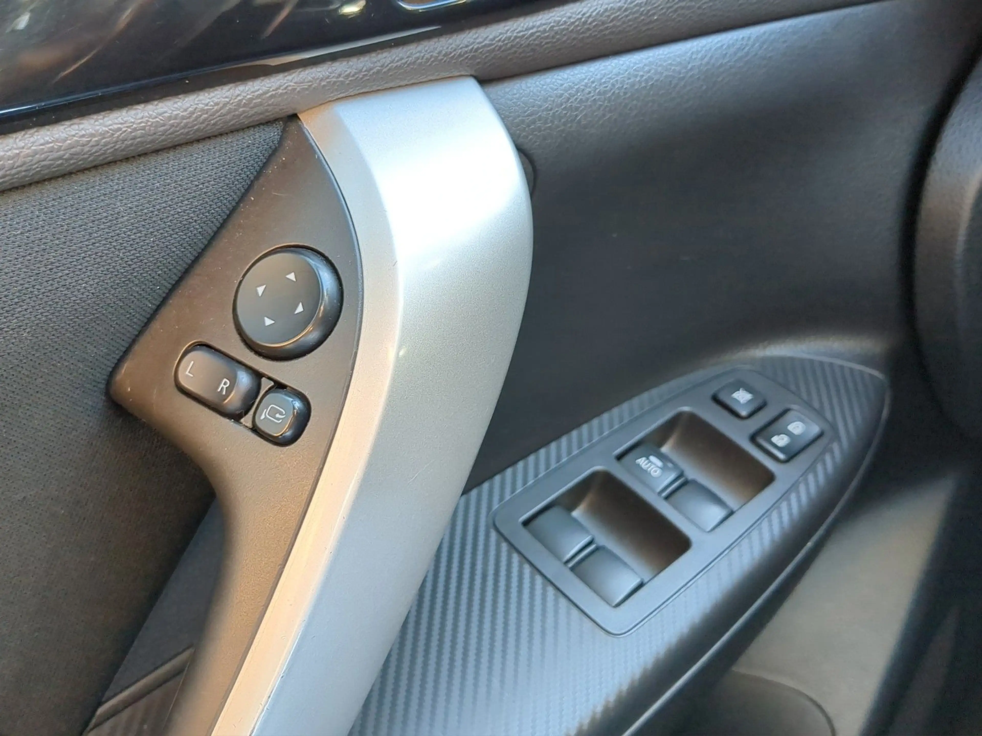 Mitsubishi Eclipse Cross Basis Hybrid 4WD RFK SHZ KLIMA ACP — photo 19