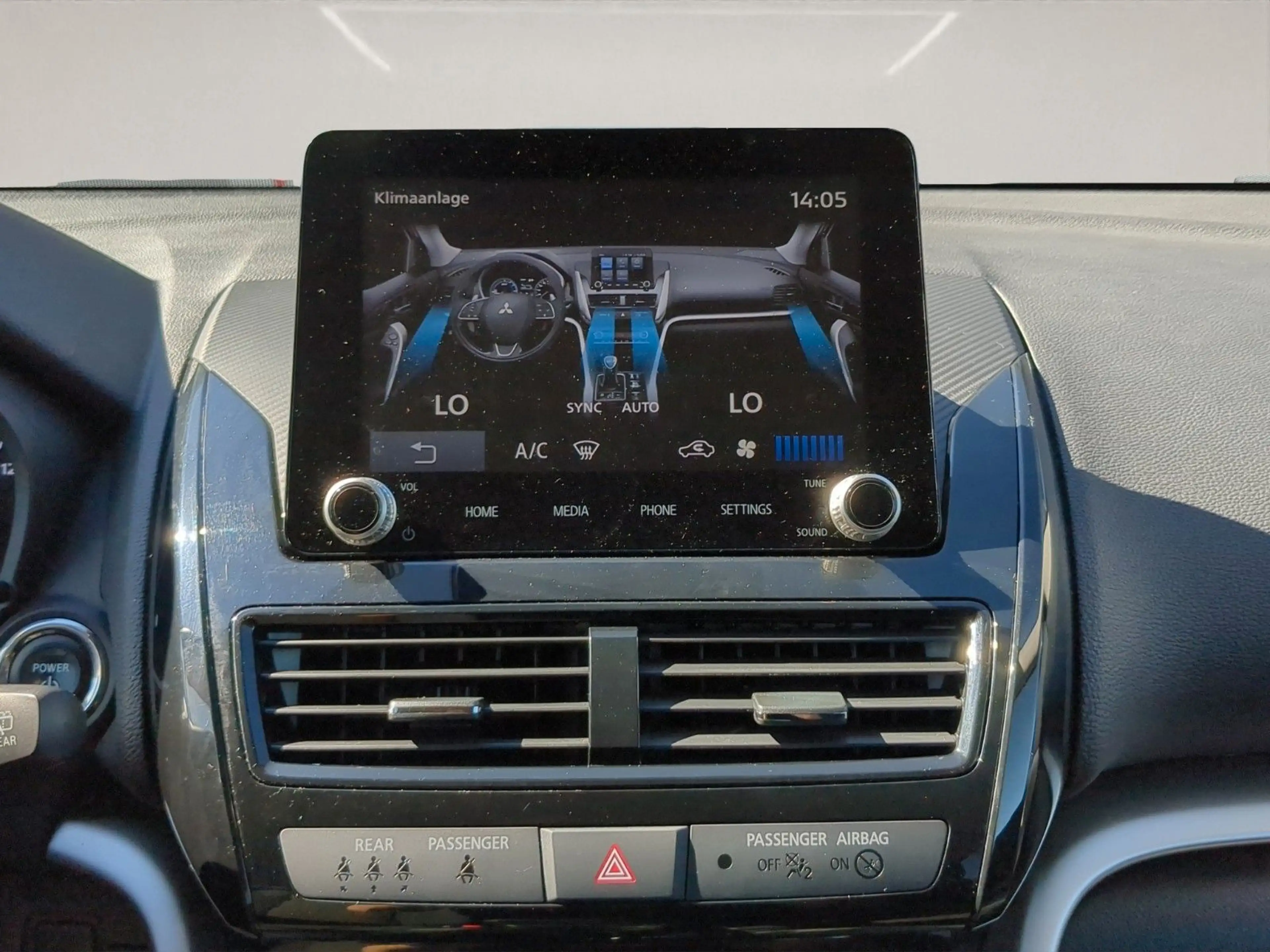 Mitsubishi Eclipse Cross Basis Hybrid 4WD RFK SHZ KLIMA ACP — photo 15
