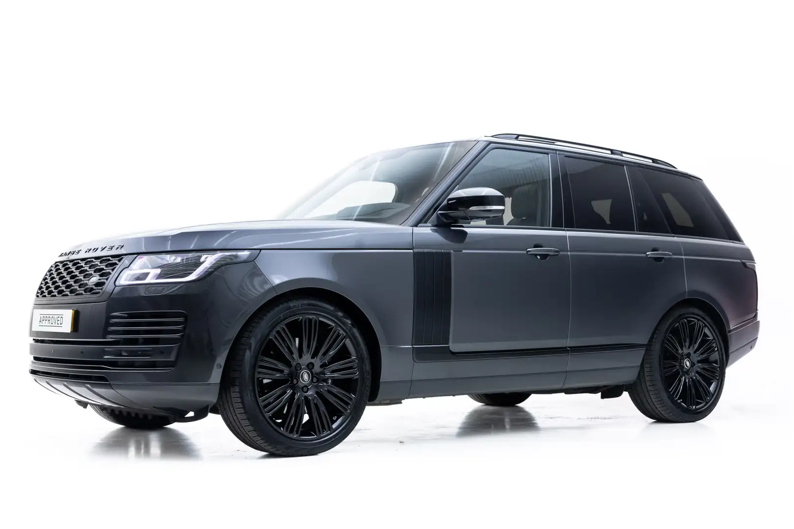 Land Rover Range Rover 3.0 P400 MHEV Vogue | Pano | Black Ext Pack | Head Grey - 2