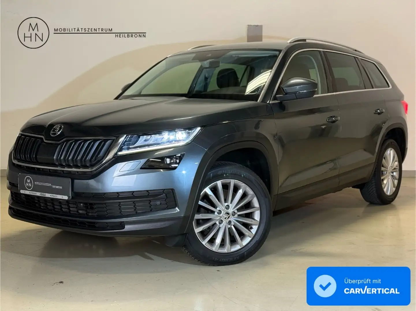 Skoda Kodiaq Style 4x4 2.HAND*AHK*MEMO*INDUKT*KAM*NAVI Grau - 1