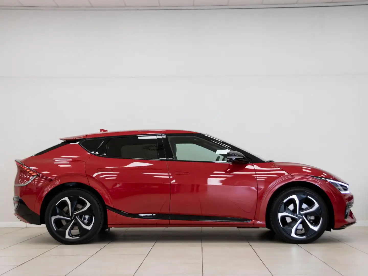 Kia EV6 Long Range GT-Line AWD 239kW Rouge - 2