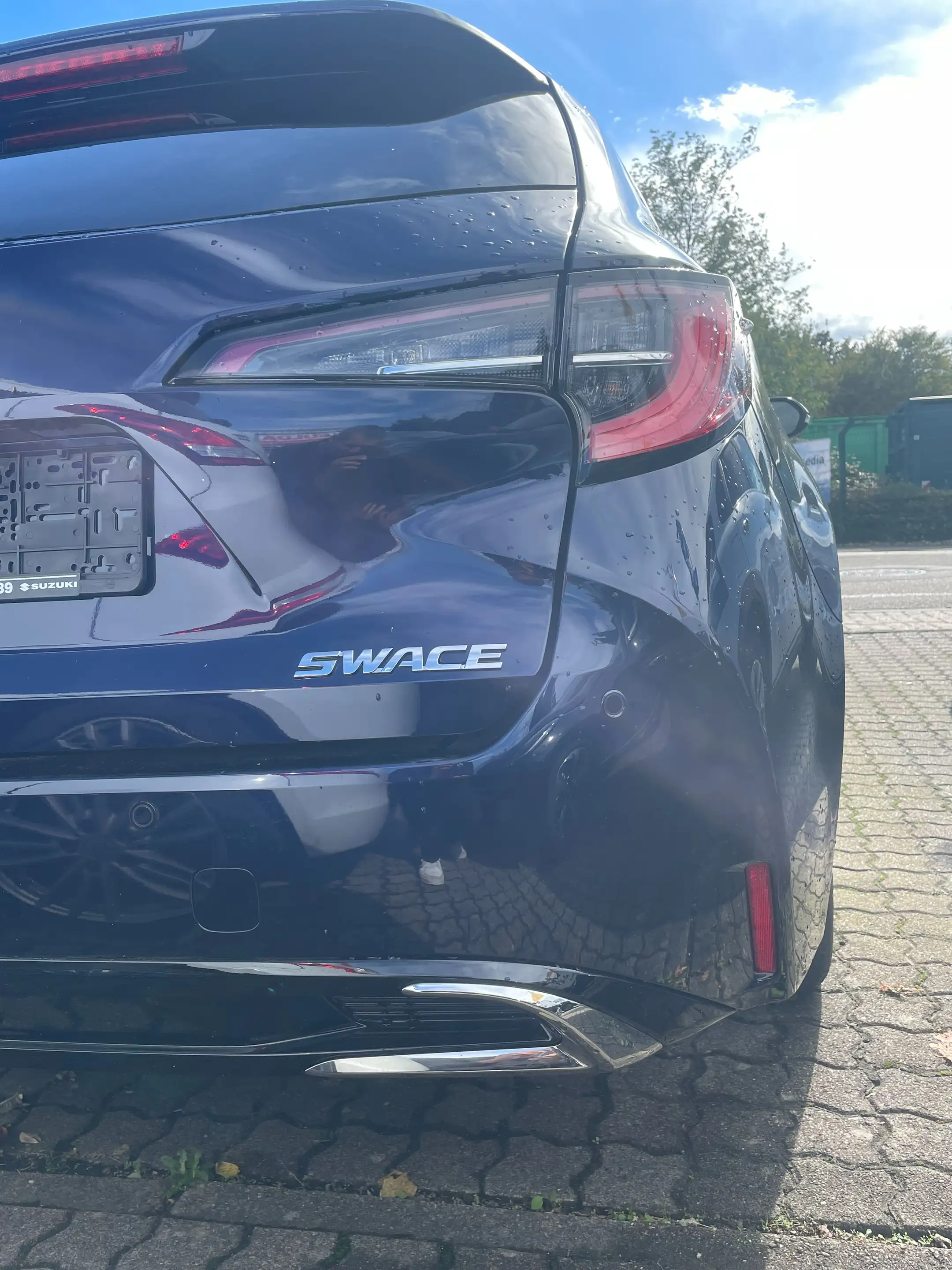Suzuki Swace 1.8 Hybrid Comfort+ — photo 10