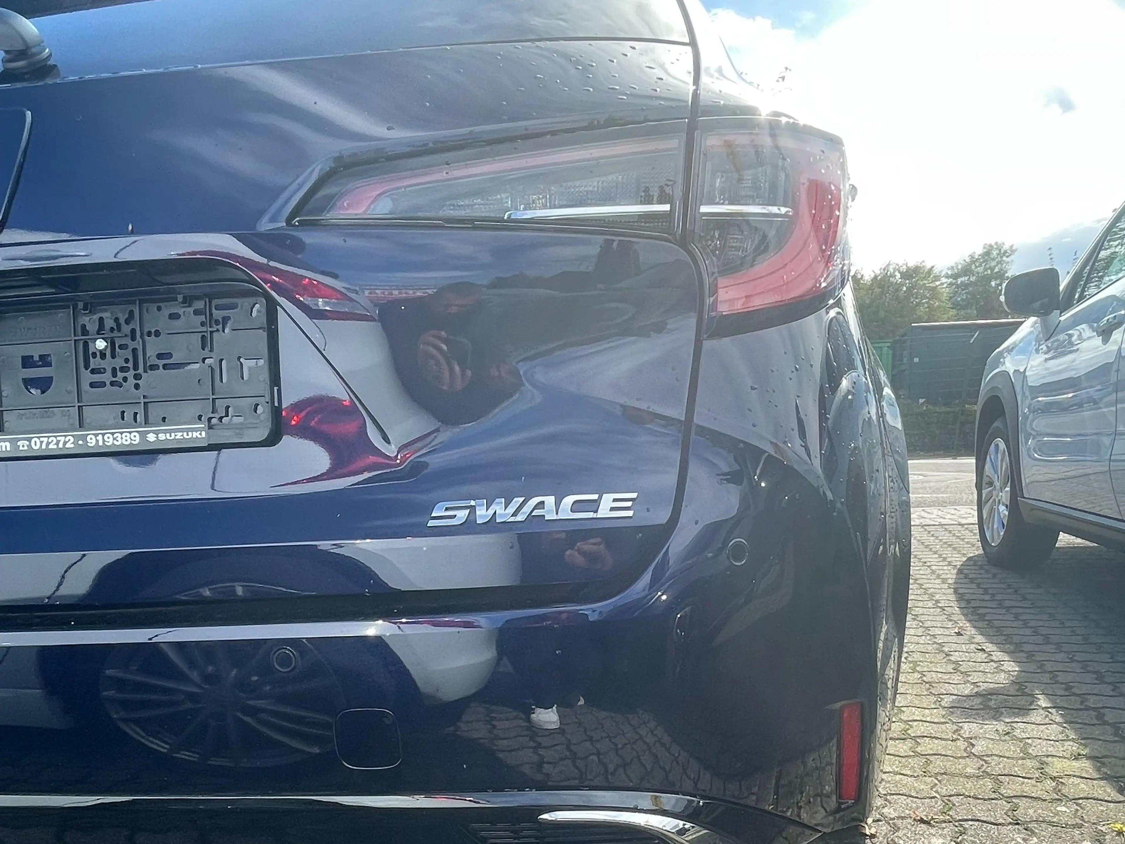 Suzuki Swace 1.8 Hybrid Comfort+ — photo 13