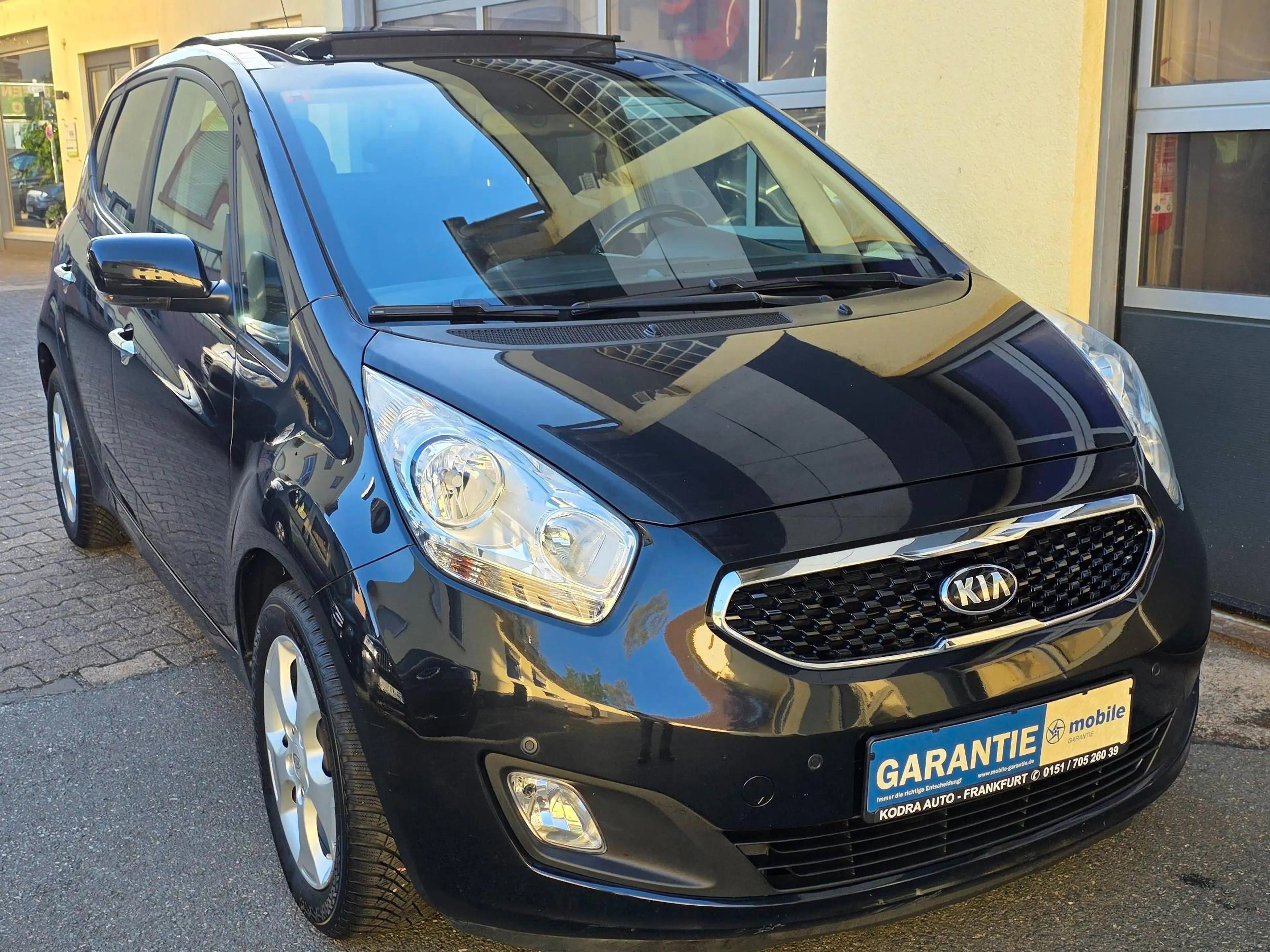 Kia Venga Spirit* Aut* Navi* Kamera* PDC* Pano* Garantie — photo 2