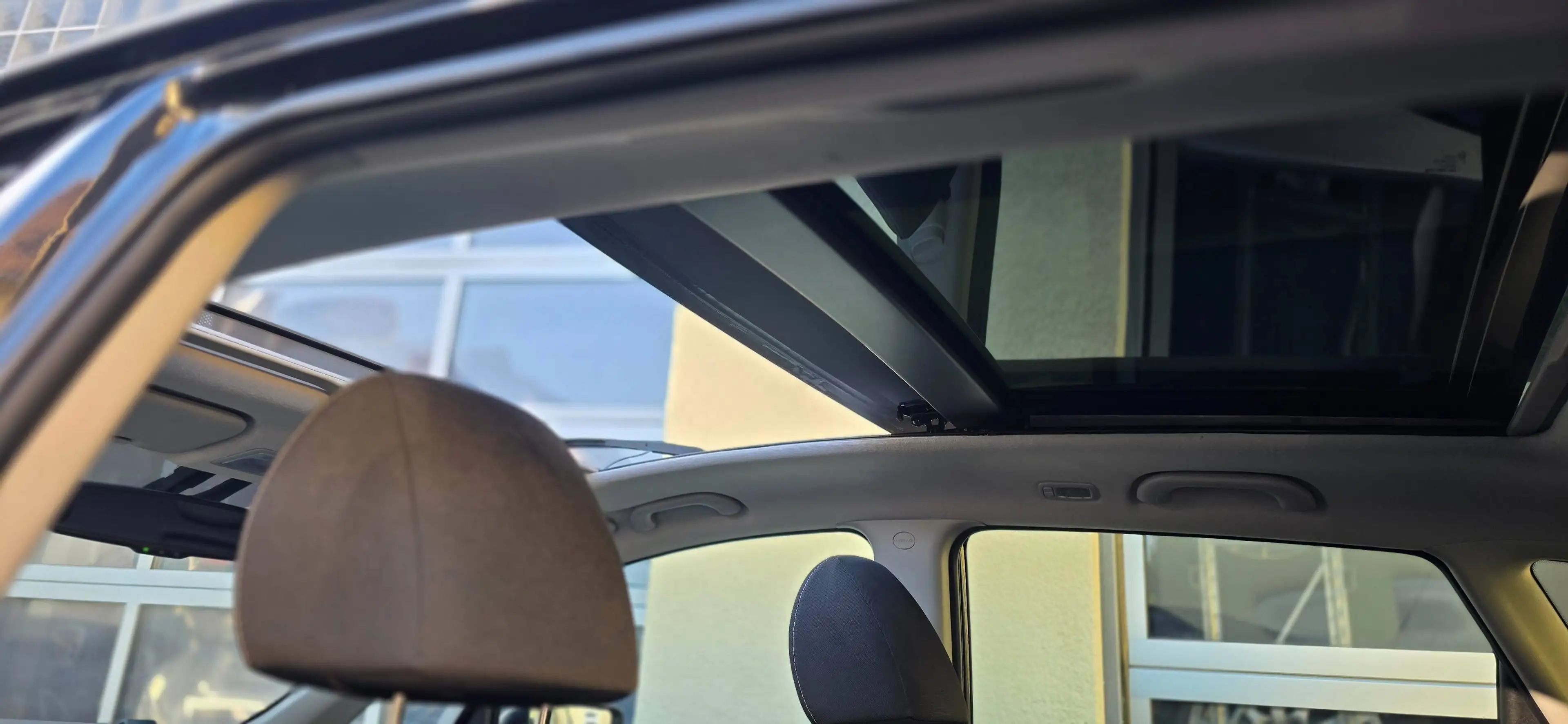 Kia Venga Spirit* Aut* Navi* Kamera* PDC* Pano* Garantie — photo 10