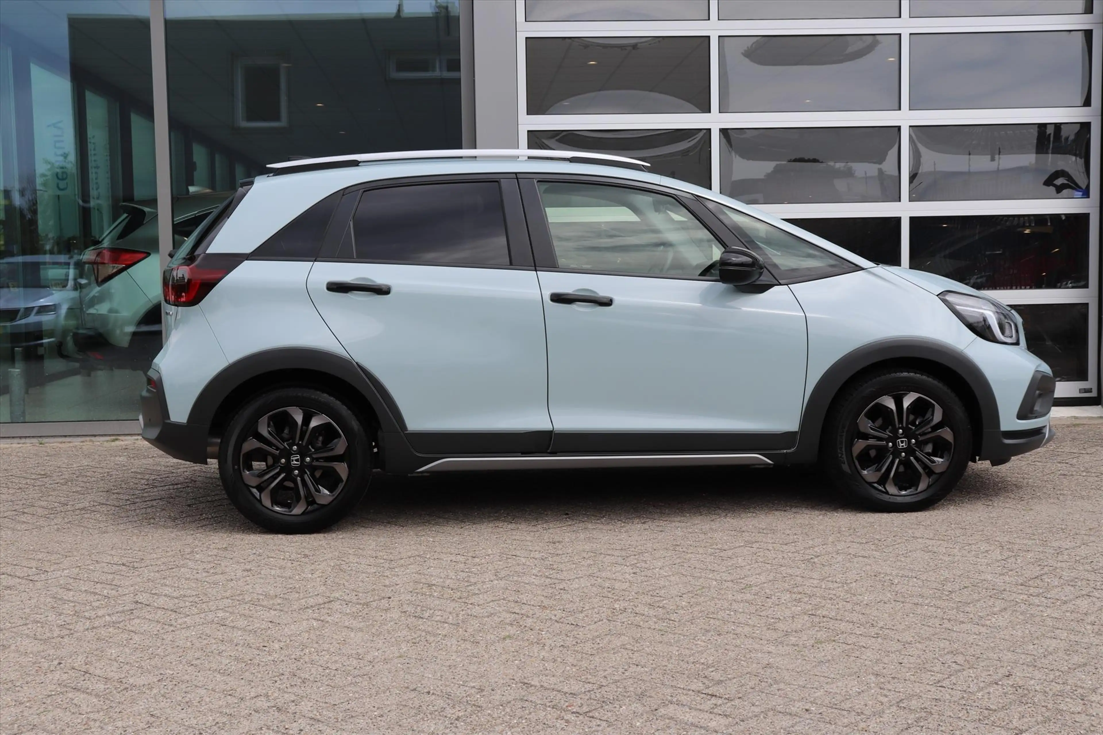 Honda Jazz 1.5 i-MMD 109pk Hybrid CVT Crosstar — photo 3